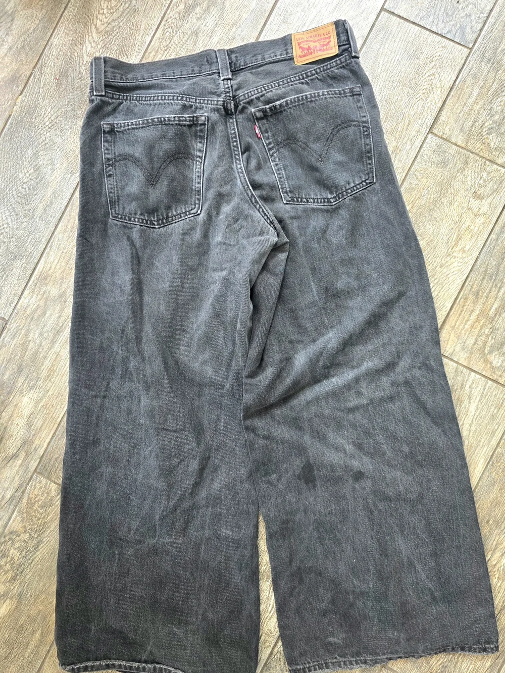 Levi's 94 Wide Leg Baggy Black Denim Jeans Womens Sz 31